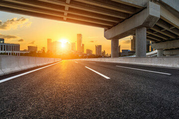 中国现代著名的医学家