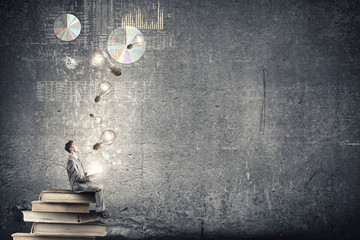 3个科学家的资料(随便3个)